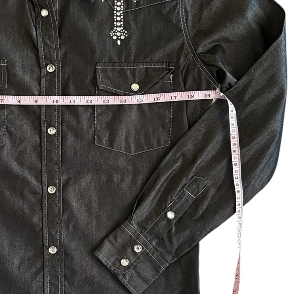 COWGIRL HARDWARE - SIZE MEDIUM - 100% DARK /BLACK WASH - RHINESTONE ACCENTS B21 - Picture 6 of 8